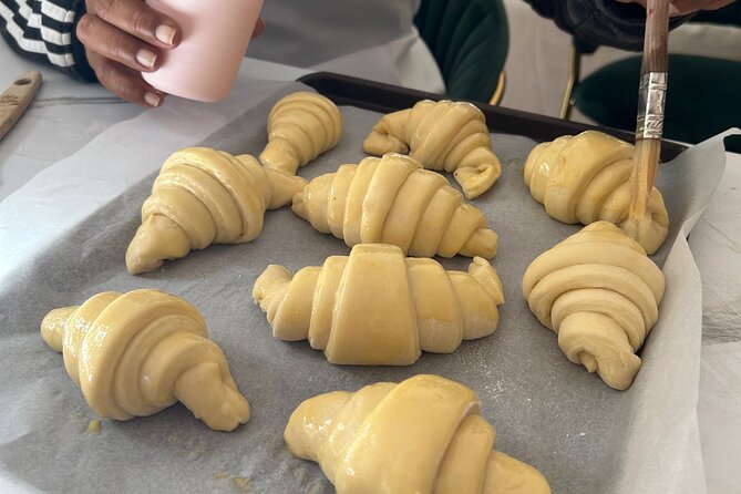 Croissants and Chocolate-Filled Pastries With a Pastry Chef in Paris - Ideal Participants for the Experience