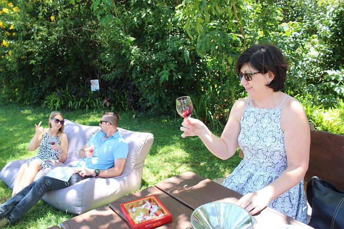 Deluxe Wine Tour to Tamborine Mountain, Includes Two Course Lunch - Dietary Accommodations