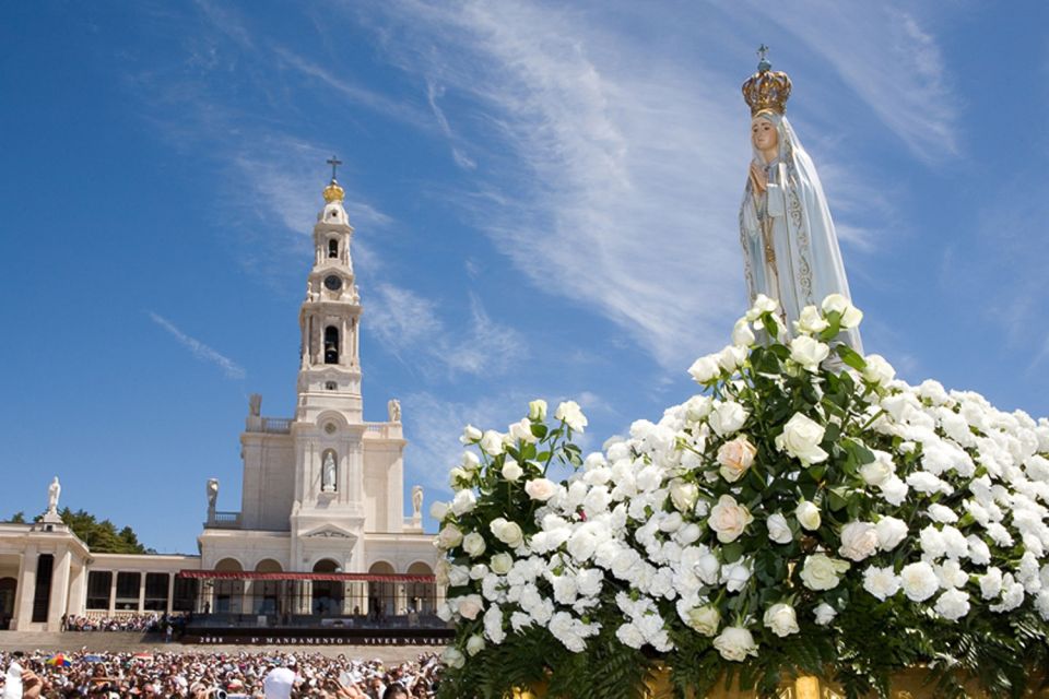 Fatima, Batalha, Nazare, Obidos Private Full Day Tour - Reservation Information