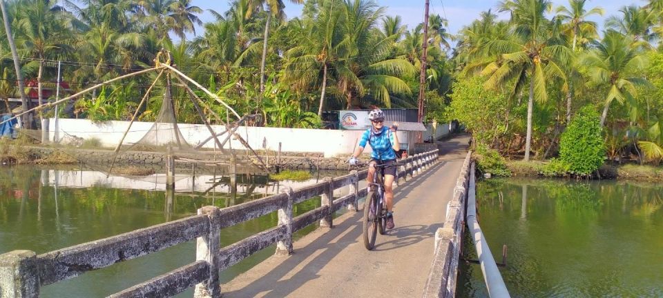 Fort Kochi & Kumbalangi/ Kadamakudy Cycling Tour (Full Day) - Tour Experience