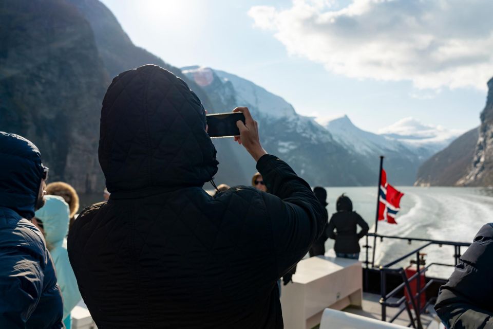 From Ålesund: Winter Fjord Cruise to Geirangerfjord - Customer Feedback and Ratings