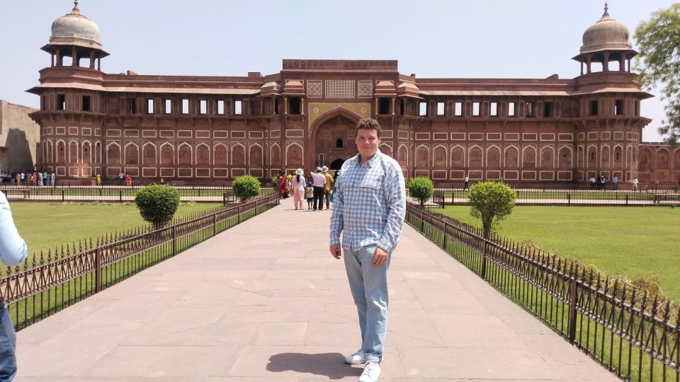 From Delhi : Taj Mahal Agra Tour by Luxury Car With 5* Lunch - Frequently Asked Questions