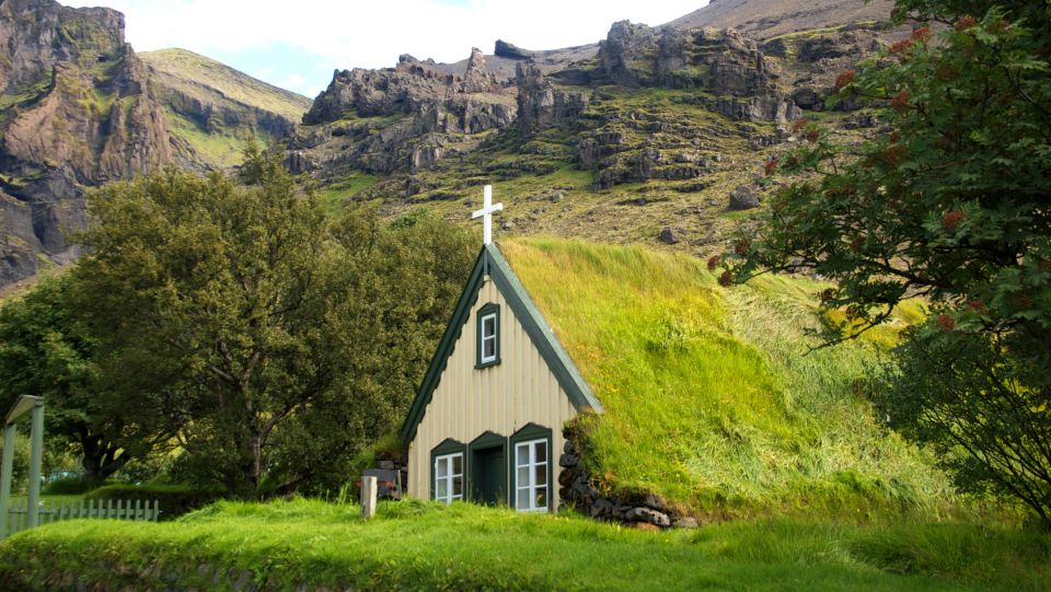 From Reykjavik: Glacier Lagoon Small Group Tour - Important Tips for Travelers