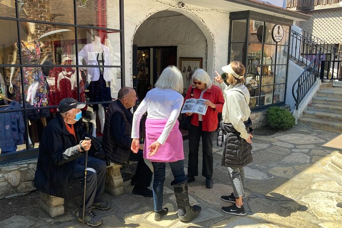 Guided 2-Hour Walking Tour in Carmel by the Sea - Nearby Attractions and Tips