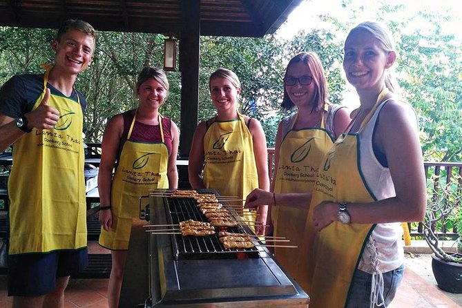 Half Day Lanta Thai Cookery School From Koh Lanta - Preparing for Your Class