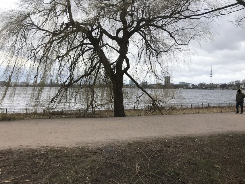 Hamburg: Hop-On/ Hop-Off Sightseeing Tour Classic Line - Tips for a Great Experience