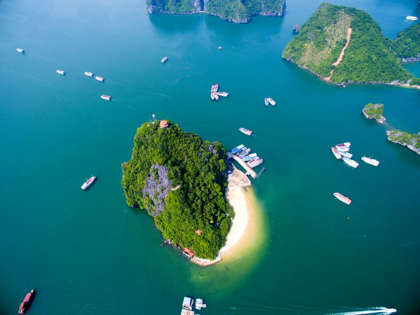 Hanoi: Halong Bay Luxury Cruise With Lunch Buffet & Kayaking - Preparing for Your Cruise