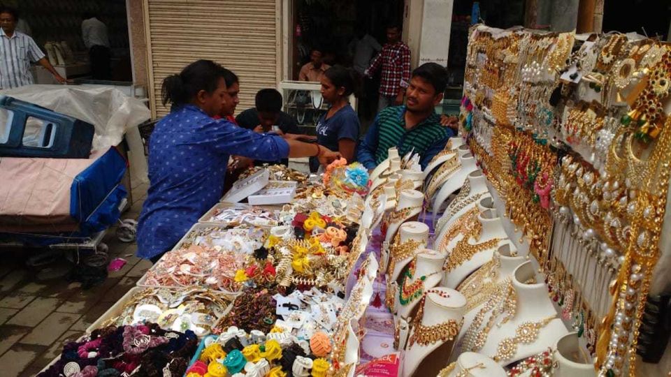 Hyderabad: Heritage Walking Tour of Old City and Charminar - Frequently Asked Questions