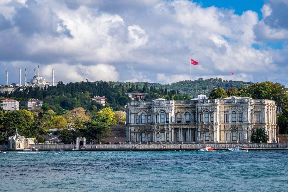 Istanbul City Tour (Europe & Asia) Included Bosphorus Cruise - Tips for Your Tour