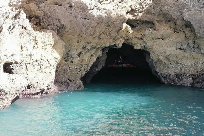 Kayak Adventure Through the Ponta Da Piedade Caves in Lagos - Safety and Support