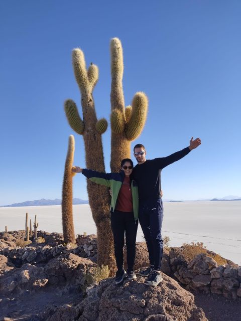 La Paz: Uyuni Tour Ending in Atacama, Chile by Bus. - Booking Information