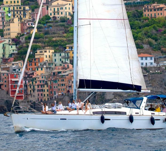 La Spezia : Private Sailboat Tour of Cinque Terre With Lunch - Recap