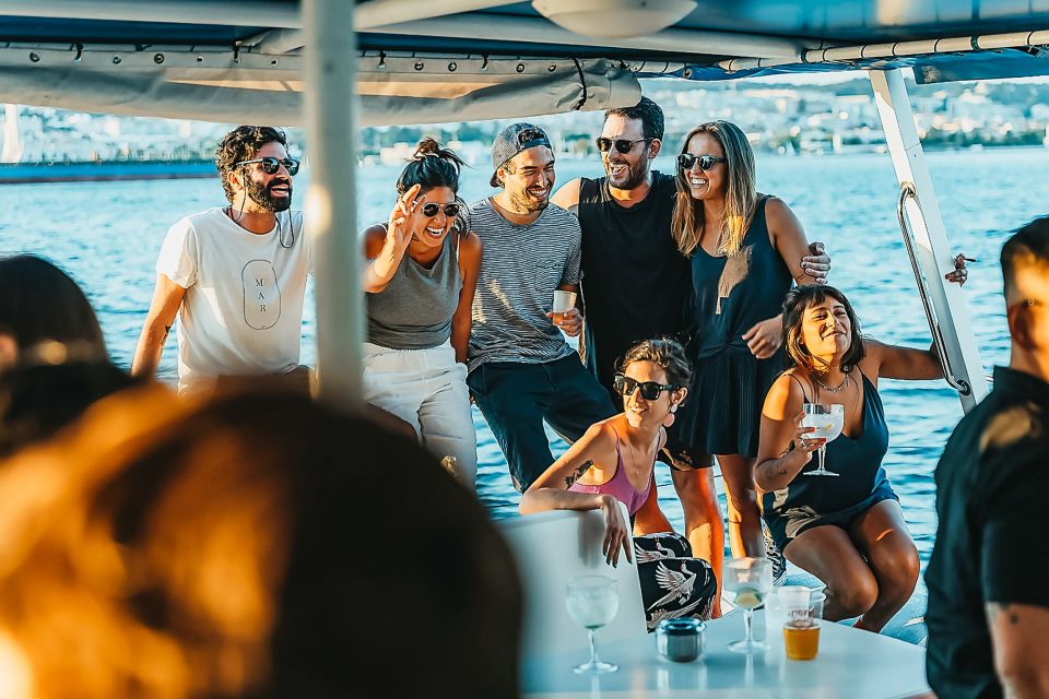 Lisbon: Sunset Catamaran Tour With Music and Drink - Tips for an Enjoyable Experience