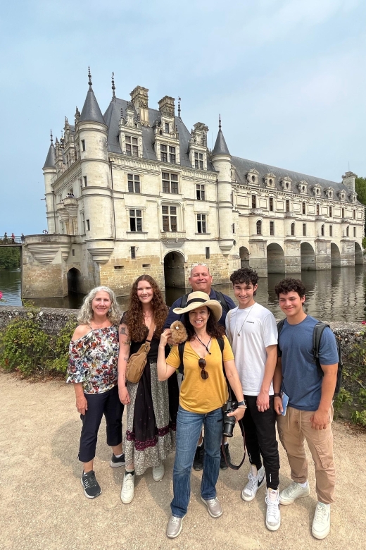 Loire Castles Day Trip & Wine Tasting - Customer Experiences and Feedback