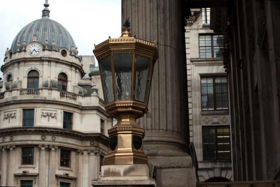 London: Private Exclusive History Tour With a Local Expert - Local Expert Guide