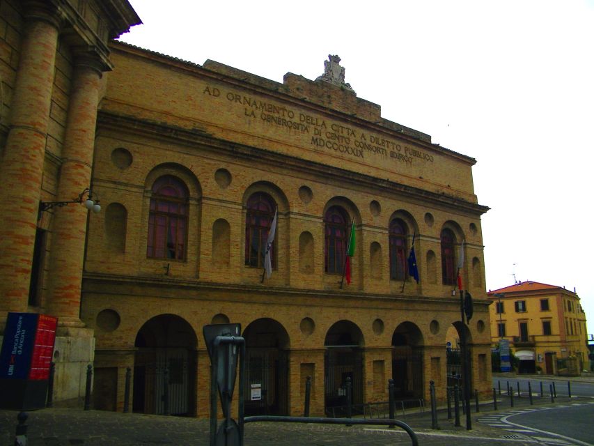 Macerata Private Tour: Old Town and Open-Air Opera House - Loggia Dei Mercanti: Merchant Shops