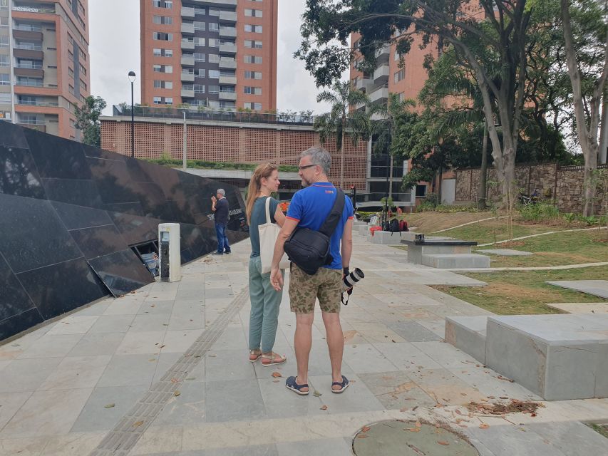 Medellín: 5.5-Hour Guided Private City Tour - Booking Information and Policies