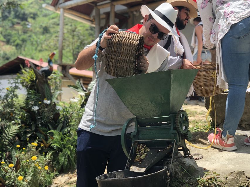 Medellín: Coffee Tour With Tastings and Lunch - Booking Information