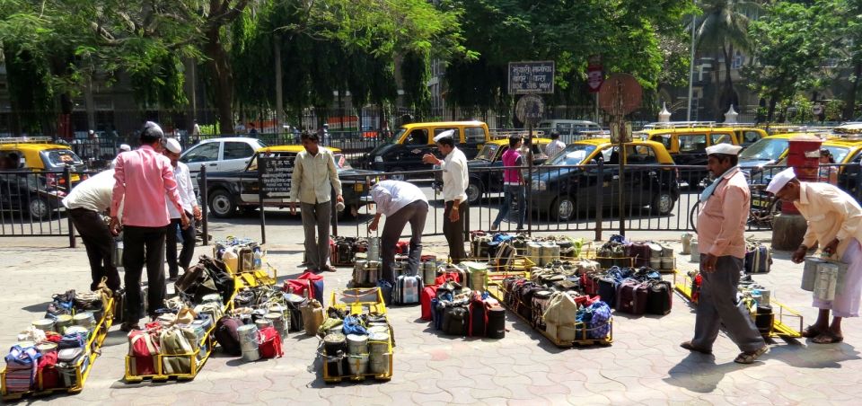 Meet Dabbawala Visit Dhobi Ghat & Dharavi Slum With Train - Booking and Reservations