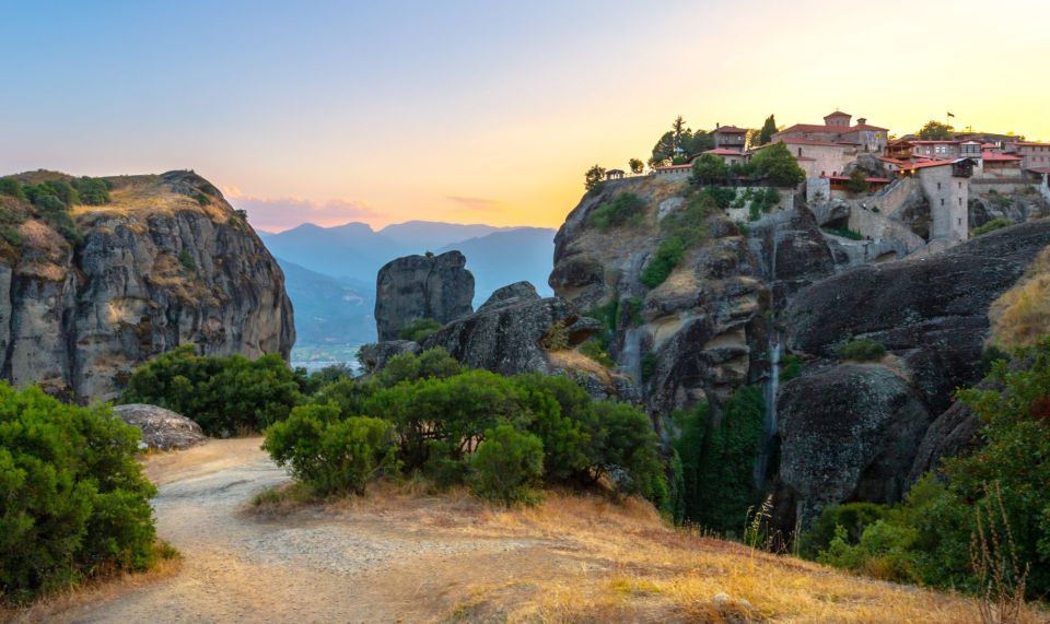 Meteora: Hiking Tour With a Local Guide and Monastery Visit - Additional Activities in Meteora