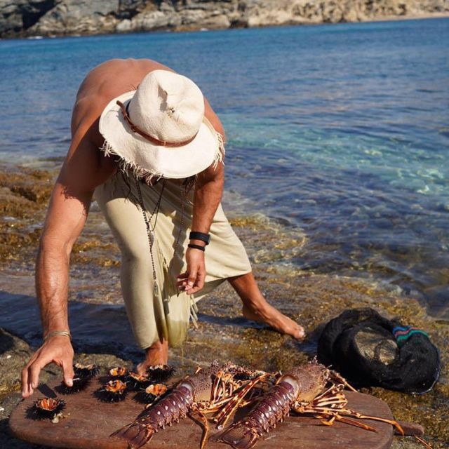 Minoan Luxuries: Ancient Palaces, Messara Wineries & Matala - Transportation and Amenities
