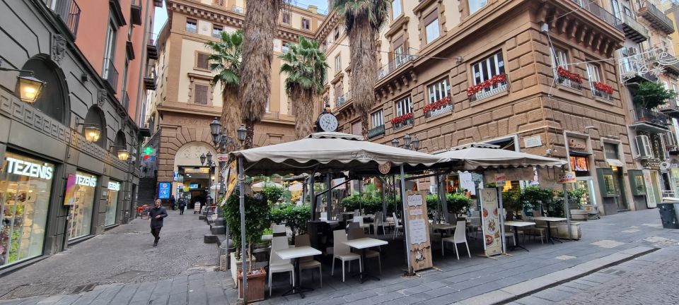 Naples: Spanish Quarter and Underground Naples Walking Tour - Tips for Visitors