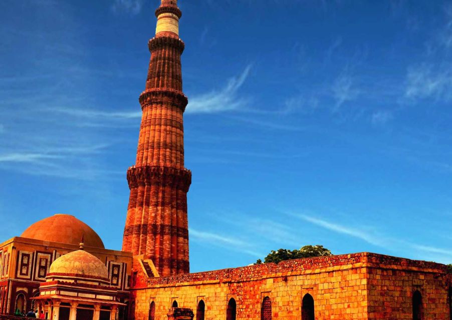 Old & New Delhi: Private Guided City Tour by Car With Snacks - Booking and Cancellation Policy