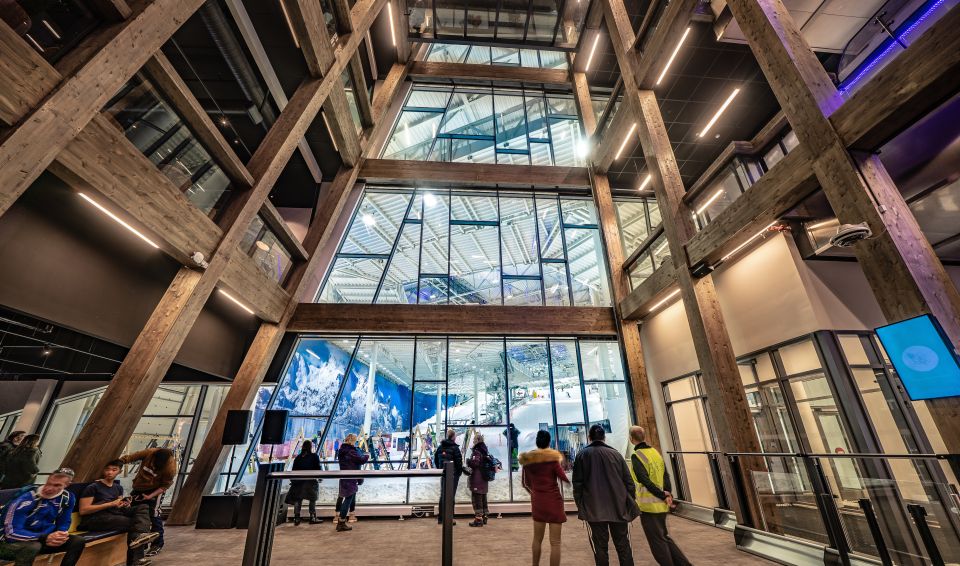 Oslo: Day Pass for Downhill Skiing at SNØ Ski Dome - Nearby Attractions