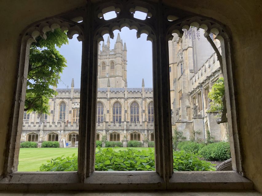 Oxford: Private City Tour & University Historical Highlights - Booking Information and Policies