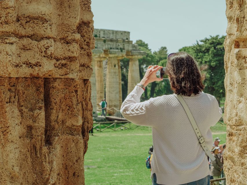 Paestum: Small-Group Tour With an Archaeologist and Tickets - Certified Archaeologist Guidance