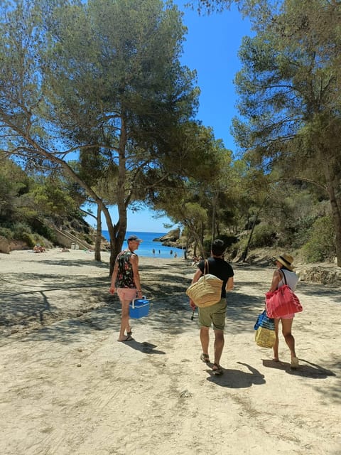 Palma De Mallorca: Land Rover Tour Calas Southwest Mallorca - Avoiding Crowded Tourist Spots