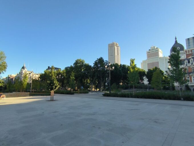 Panoramic Tour of Madrid With Private Guide and Private Car - Frequently Asked Questions
