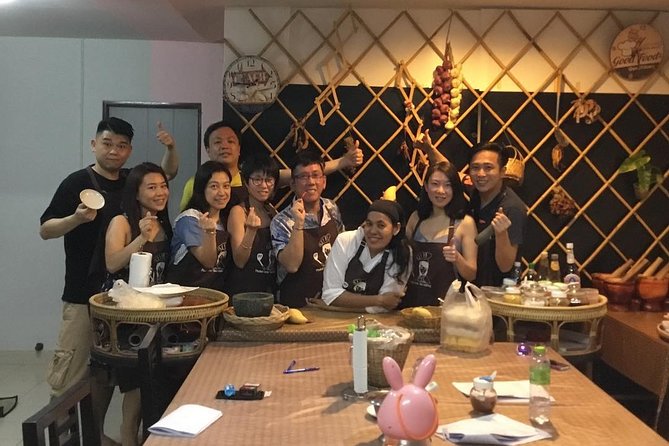 Phuket Easy Thai Cooking Class and Market Tour - Group Size Requirements
