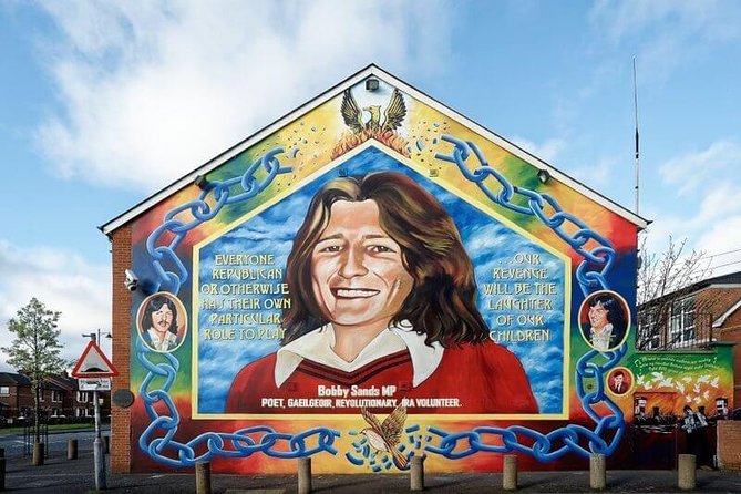 Political Taxi Tour Belfast (1-7 People) - Travel Tips for Participants