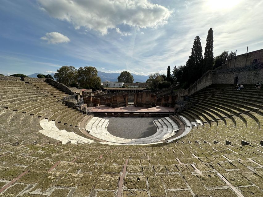 Pompeii: Kids and Teens Tour With Archaeologist Guide - Tour Requirements and Inclusions