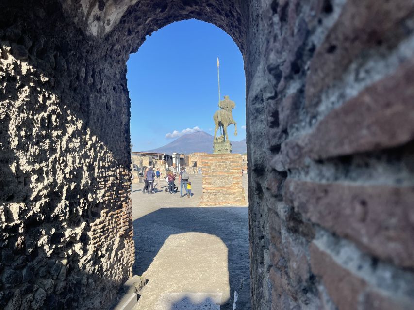 Pompeii: the Forum & via Dell Abbondanza - Restrictions and Requirements