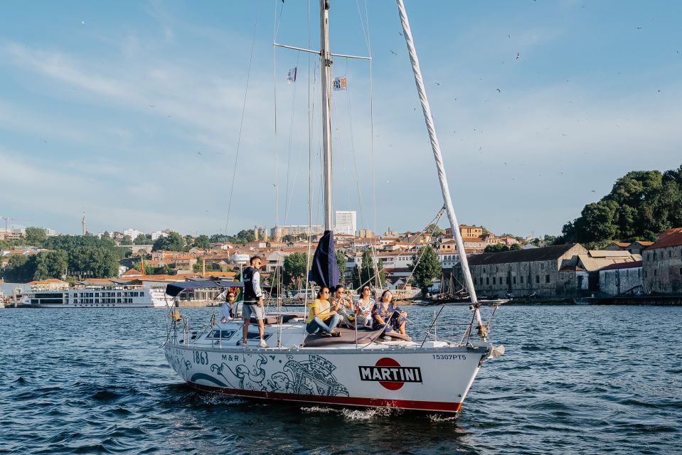 Porto: Shared Douro River Sunset Cruise With Welcome Drink - Frequently Asked Questions