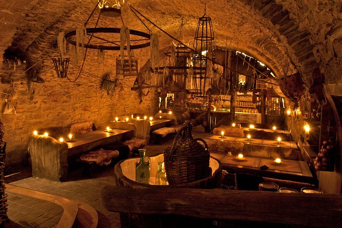 Prague 5 Courses Medieval Dinner and Live Performances - Tips for Enjoying the Experience