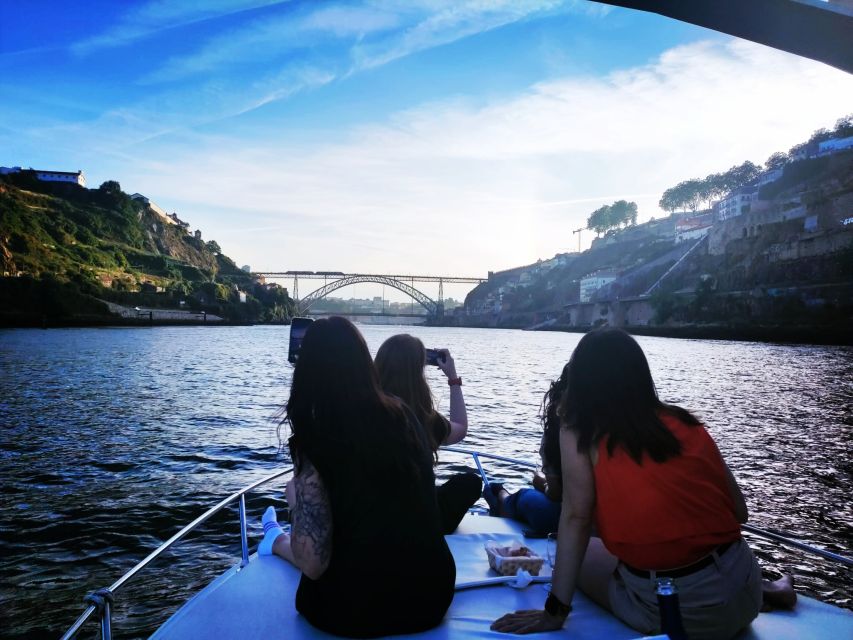 Private Boat Trip 1h30 Between Foz and Ribeira Sunset Option - Discounted Pricing Options