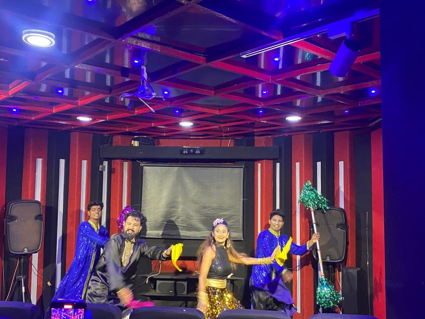 Private Combo Bollywood Studio Tour & Kanheri Cave Tour - Tips for a Great Experience