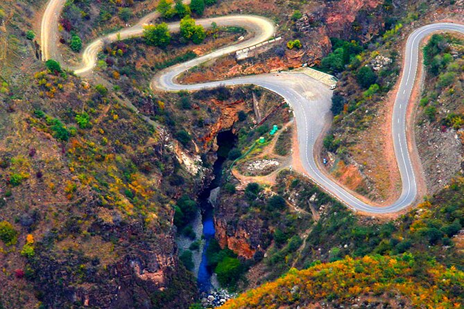 Private Tour to Hin Areni Winery, Tatev Monastery & Ropeway, Khndzoresk Caves - Booking Your Tour