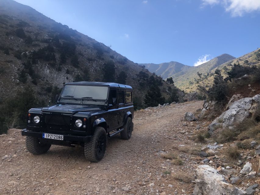 Private Tour to the White Mountains & Samaria From Above - Lunch at Omalos