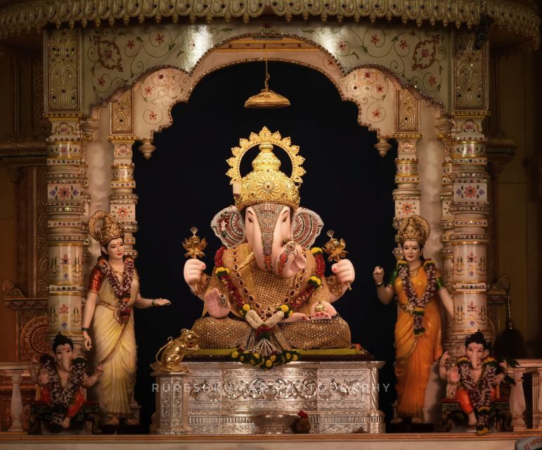 Pune: Private Guided Sightseeing Tour by Car With Snacks - Important Information for Travelers