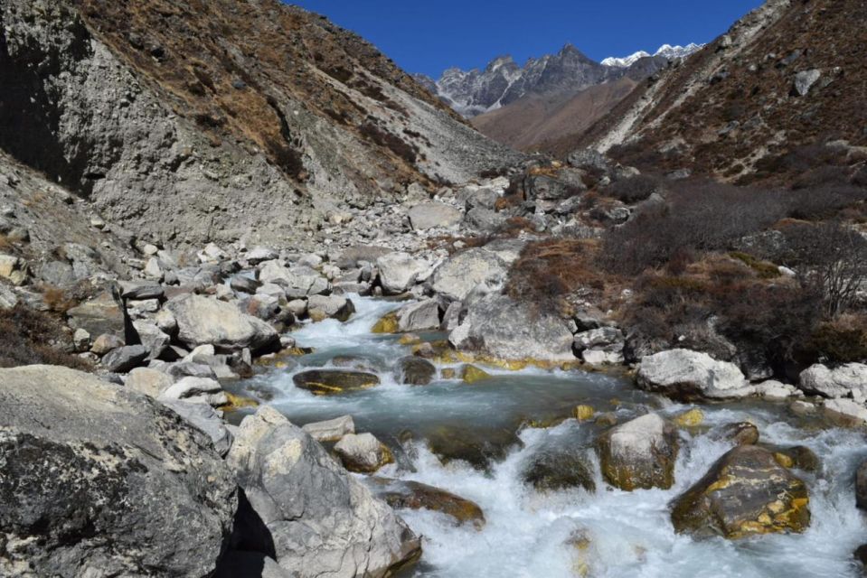 Rapid Everest Base Camp Trek - 9 Days - Cultural Insights and Etiquette