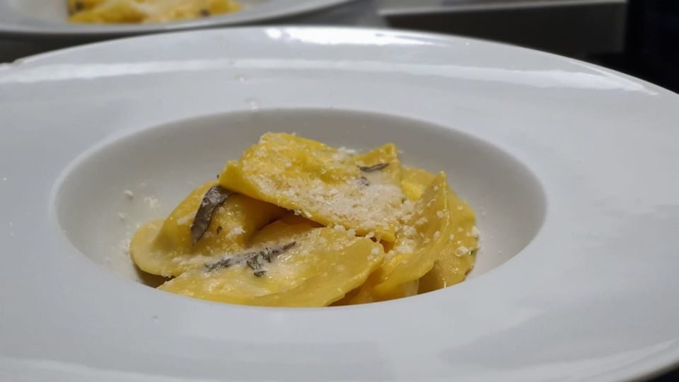 Rome: 3-in-1 Fettuccine, Ravioli, and Tiramisu Cooking Class - Nearby Attractions