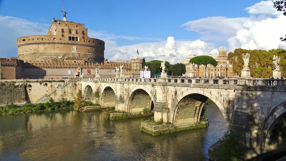 Rome: Castel SantAngelo Tour With Skip-the-line Access - Nearby Attractions to Explore