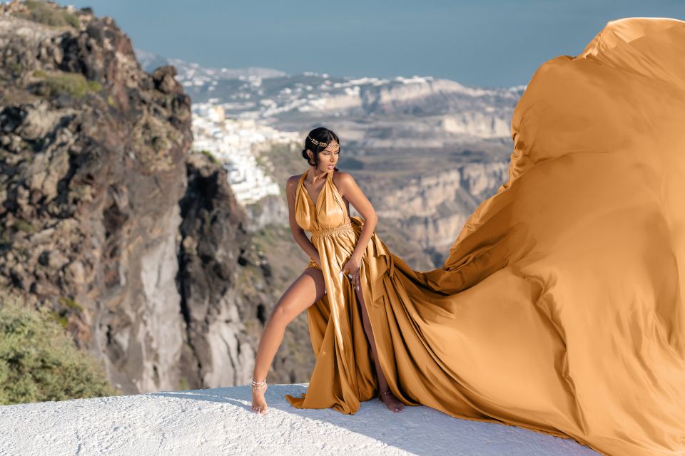 Santorini: Flying Dress Photoshoot - Tips for a Successful Shoot