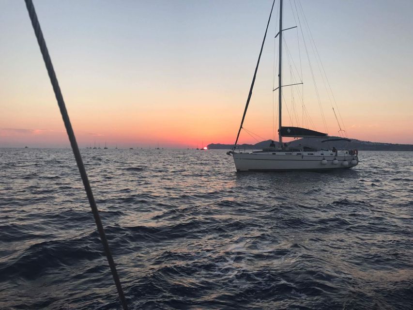 Santorini: Private 5-Hour Sunset Sailing Tour With Dinner - Booking Information