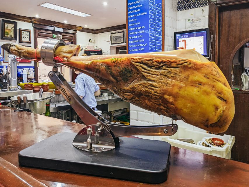 Seville: 3-Hour Guided Tapas Tour in Seville - Meeting Point and Recommendations