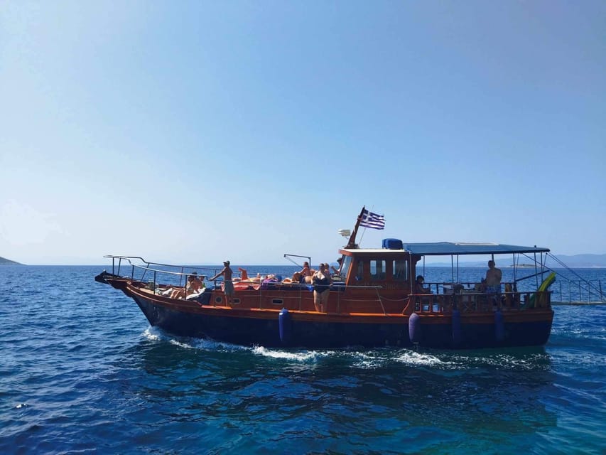 Skiathos: Traditional Boat Cruise With Swim Stops & Lunch - Food and Refreshments
